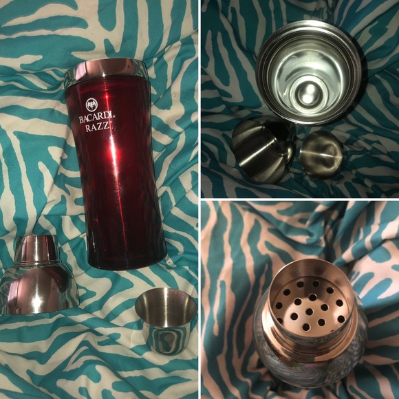 SOLD!!🥳Vintage Silver Bacardi Razz Cocktail🍸Shaker 🥃 - Picture 3 of 11